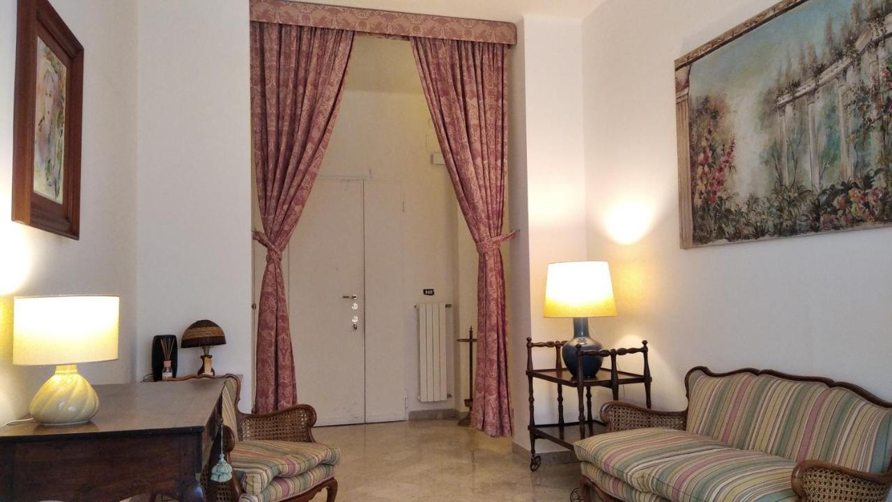 Piccinni House Bari Eksteriør billede